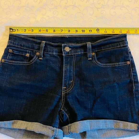 Levi's Blue Jean Shorts Classic Style - Picture 10 of 16